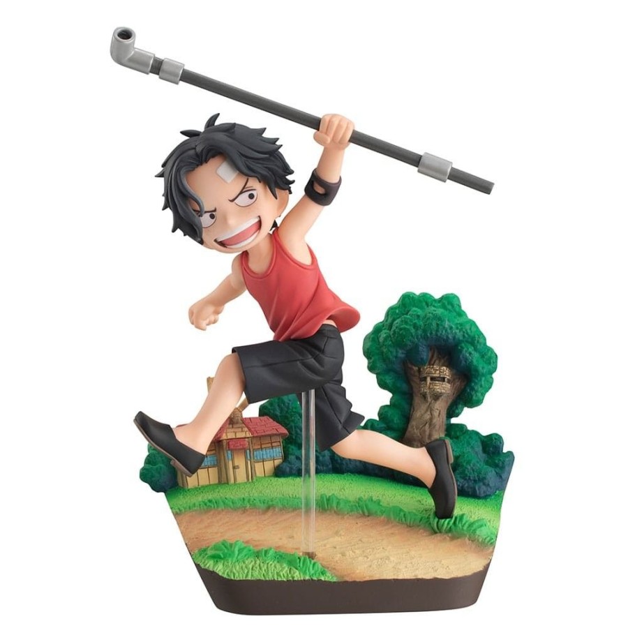 Shop MegaHouse One Piece | One Piece - Portgas D. Ace Statue / Run! Run! Run! G.E.M. Serie: Megahouse