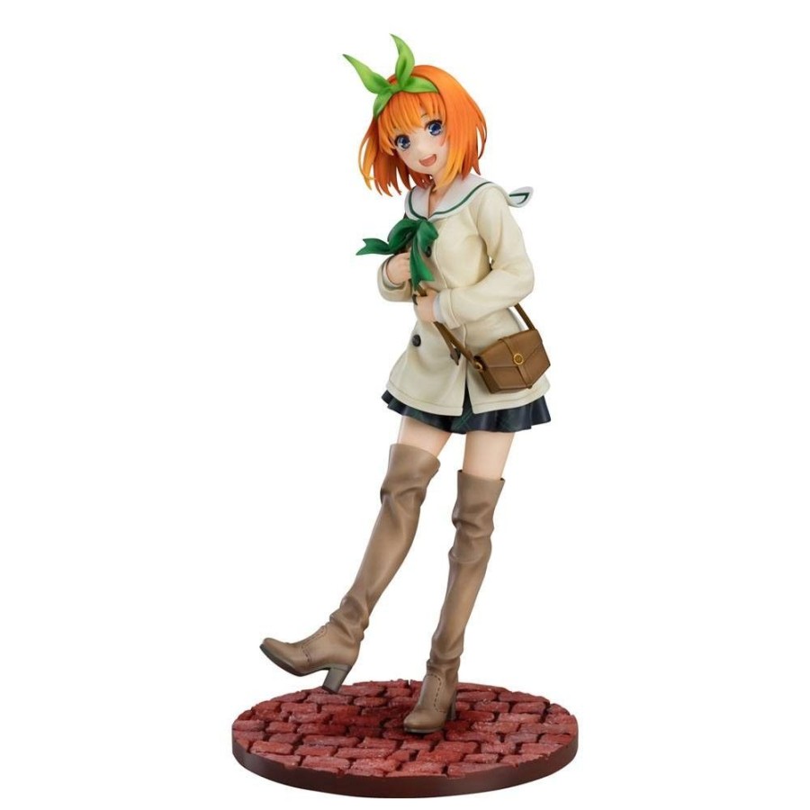 Shop Good Smile Company Statuen, Busten & Figuren | The Quintessential Quintuplets - Yotsuba Nakano Statue / Date Style Version: Good Smile Company