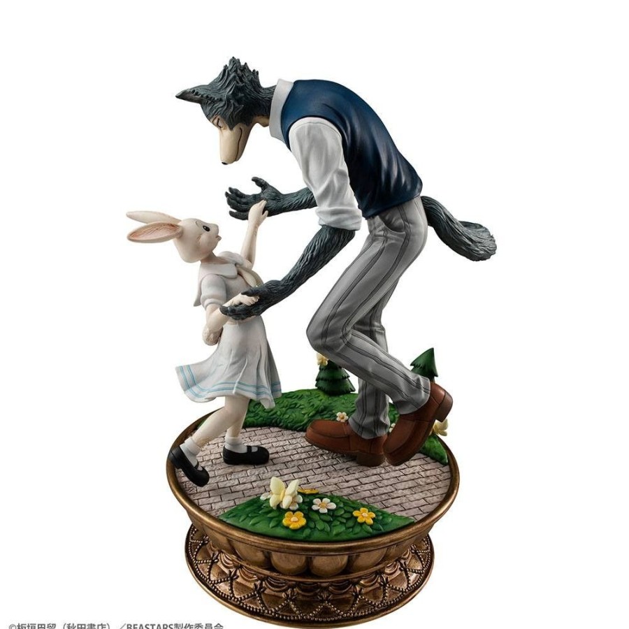 Shop MegaHouse Megahouse | Beastars - Legoshi & Haru Statue / Shall We Dance Version: Megahouse