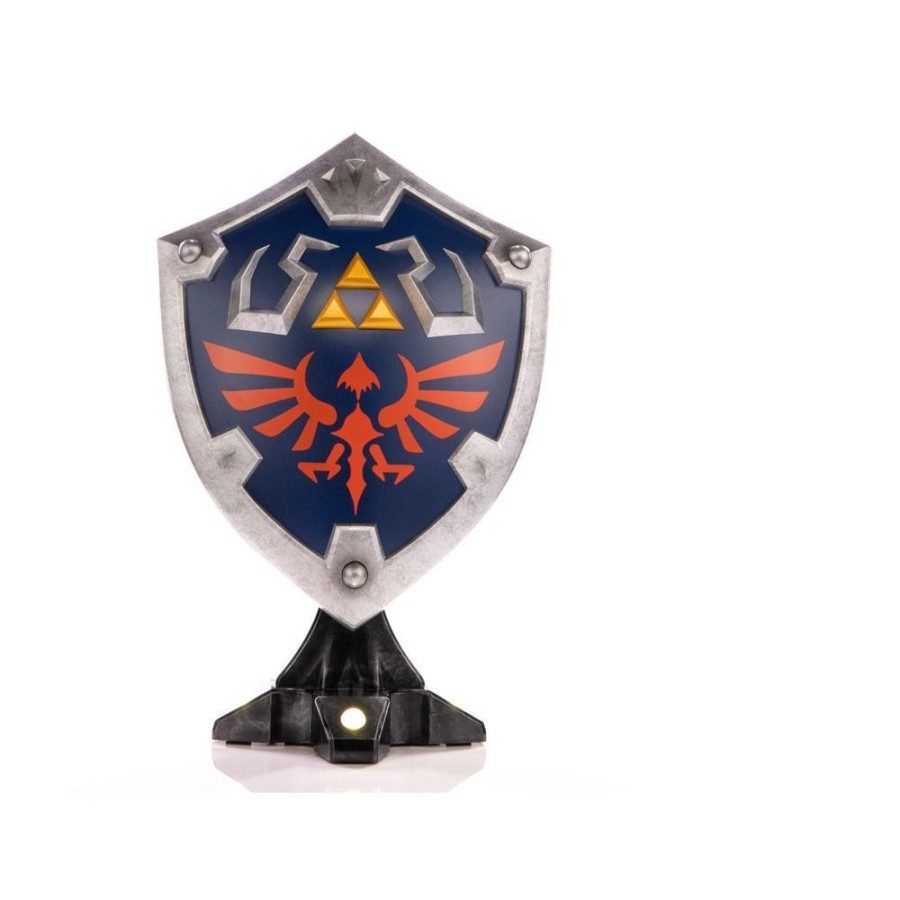 Shop First 4 Figures First 4 Figures | The Legend Of Zelda Breath Of The Wild - Hylian Shield Statue / Collector'S Edition: First 4 Figures