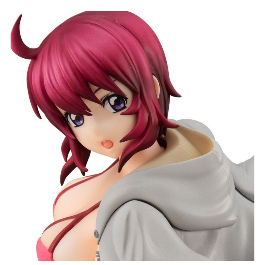 Shop MegaHouse Megahouse | Mobile Suit Gundam Seed Destiny - Lunamaria Hawke Statue / Ggg - Swim Suit Version: Megahouse